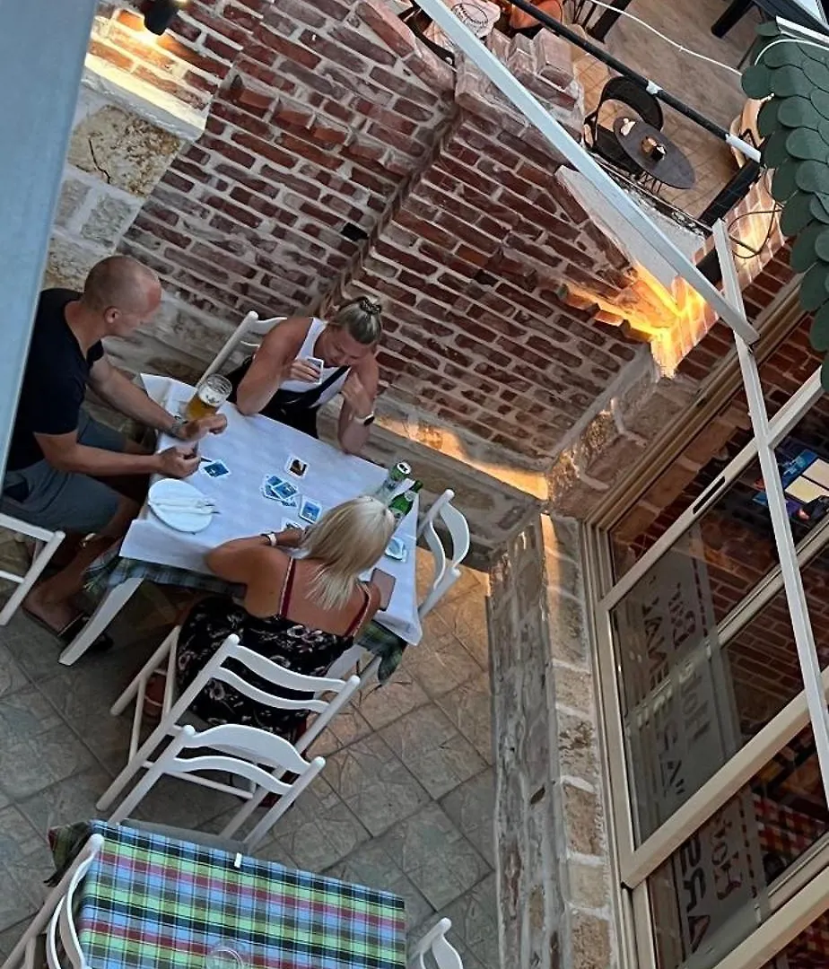 Hotel Arsenal Ksamil